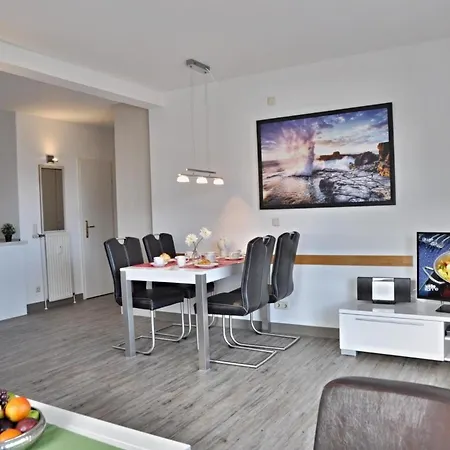 Strandhotel Nr 18 * Laboe